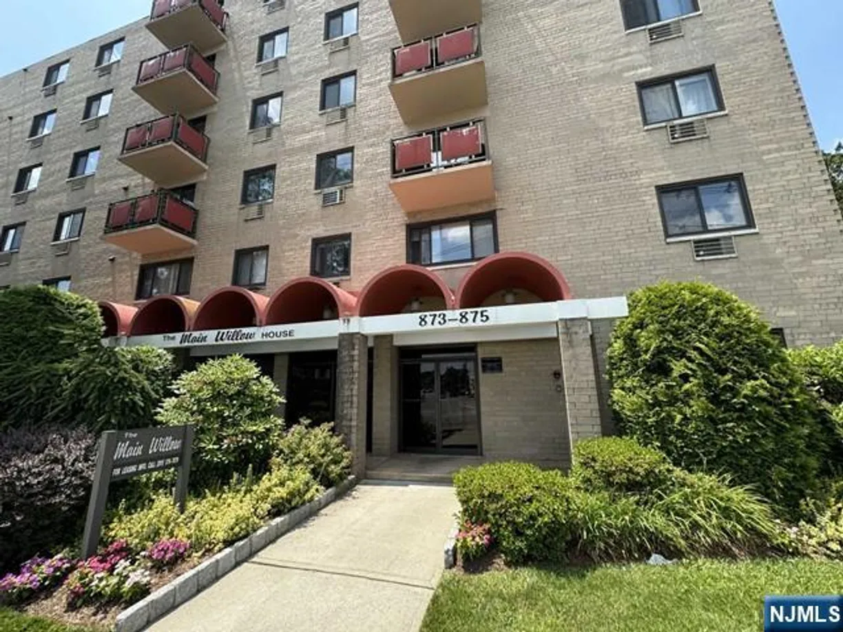 Bergen County Real Estate | View 873 Main, 3C | 1 Bed, 1 Bath