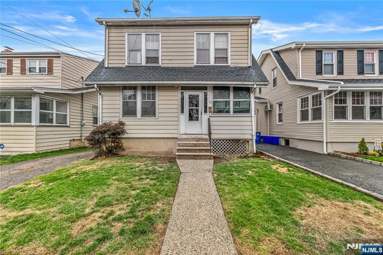 Jersey City/Hoboken Real Estate | View 35 Perry | Listing
