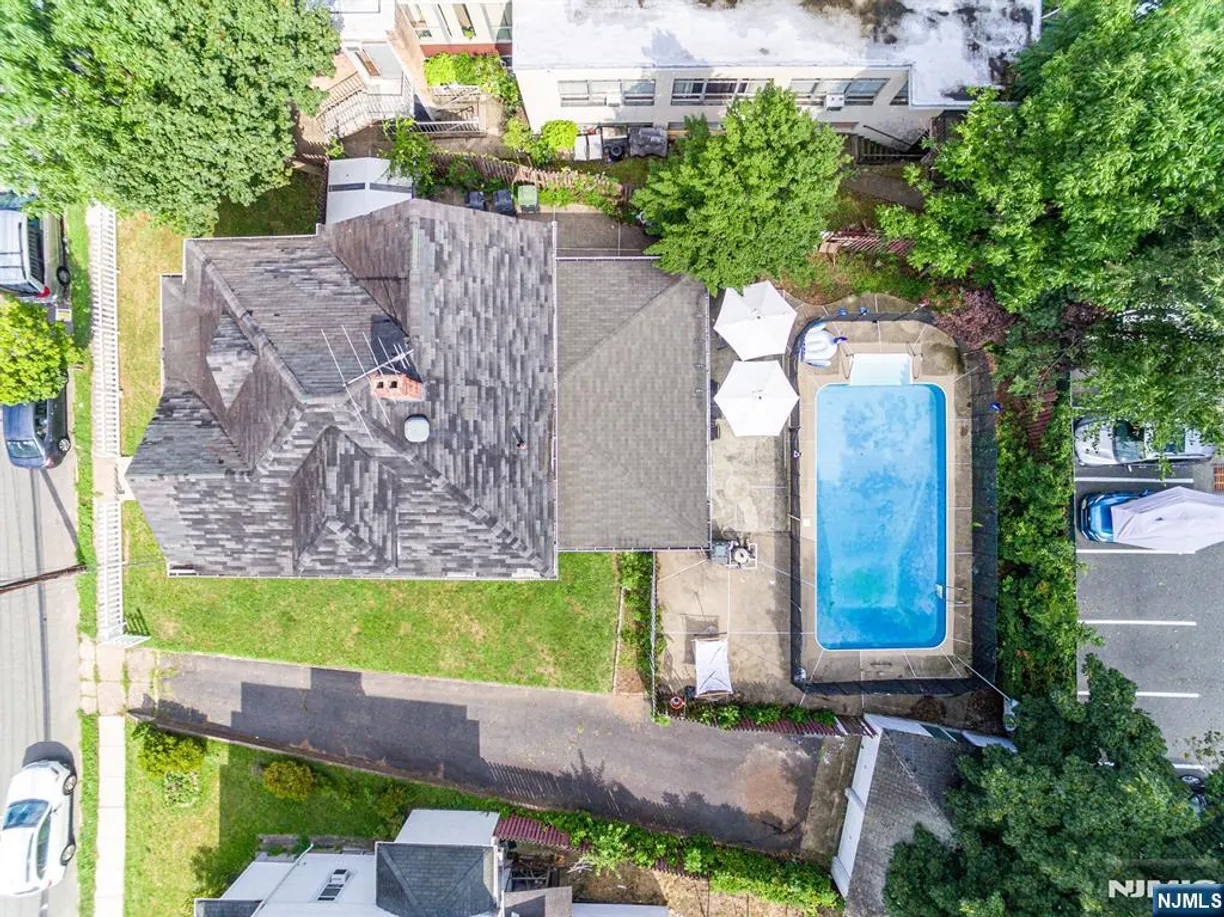 Bergen County Real Estate | View 16 Central | Listing