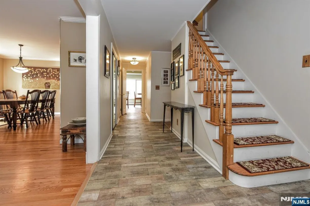 Jersey City/Hoboken Real Estate | View 457 Laurel | Listing