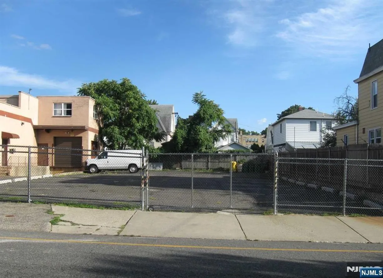 Bergen County Real Estate | View 38 Plauderville | Listing