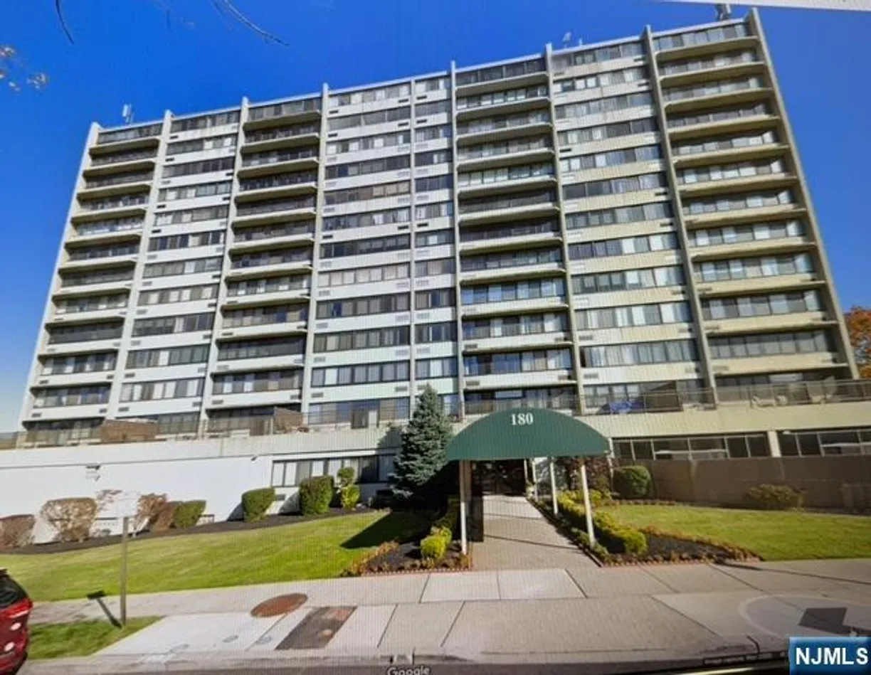 Jersey City/Hoboken Real Estate | View 180 Lafayette Ave, 12G | 2 Beds, 2 Baths