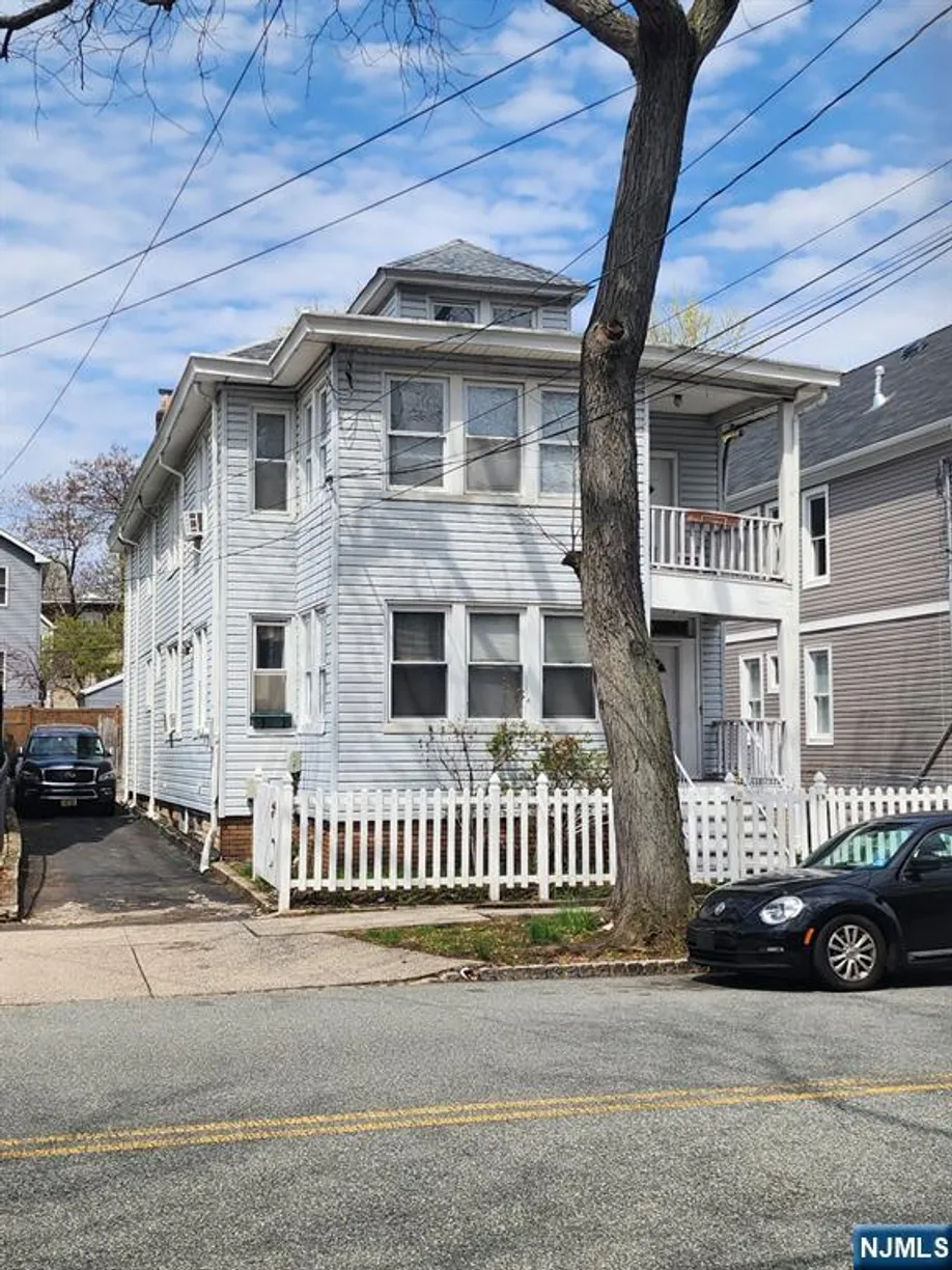Jersey City/Hoboken Real Estate | View 20 Maple | Listing