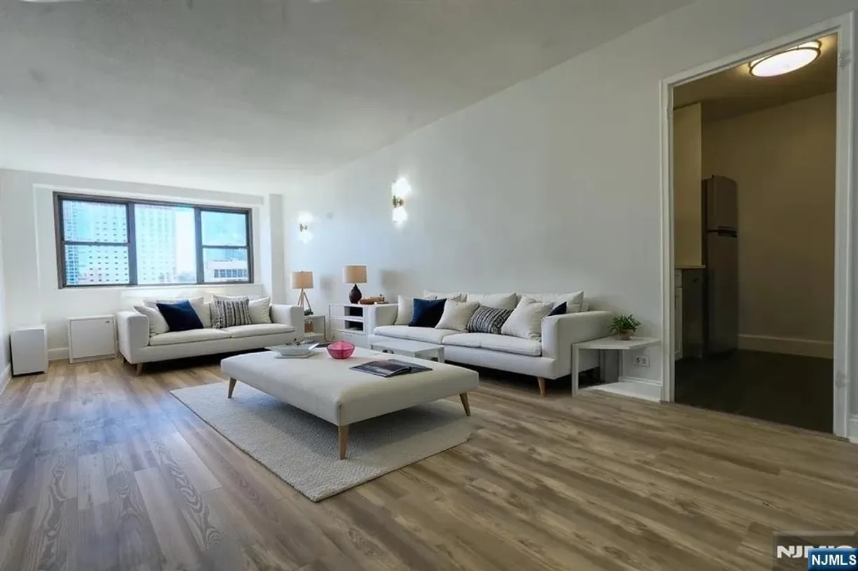 Jersey City/Hoboken Real Estate | View 201 St Pauls, 14F | Listing