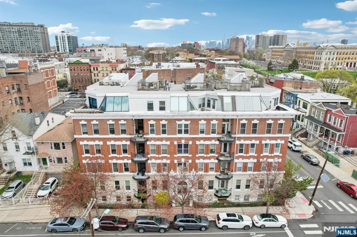 Jersey City/Hoboken Real Estate | View 54 Magnolia, 1-6 | 1 Bed, 1 Bath
