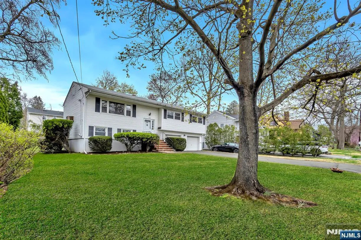 Bergen County Real Estate | View 168 Knickerbocker | Listing