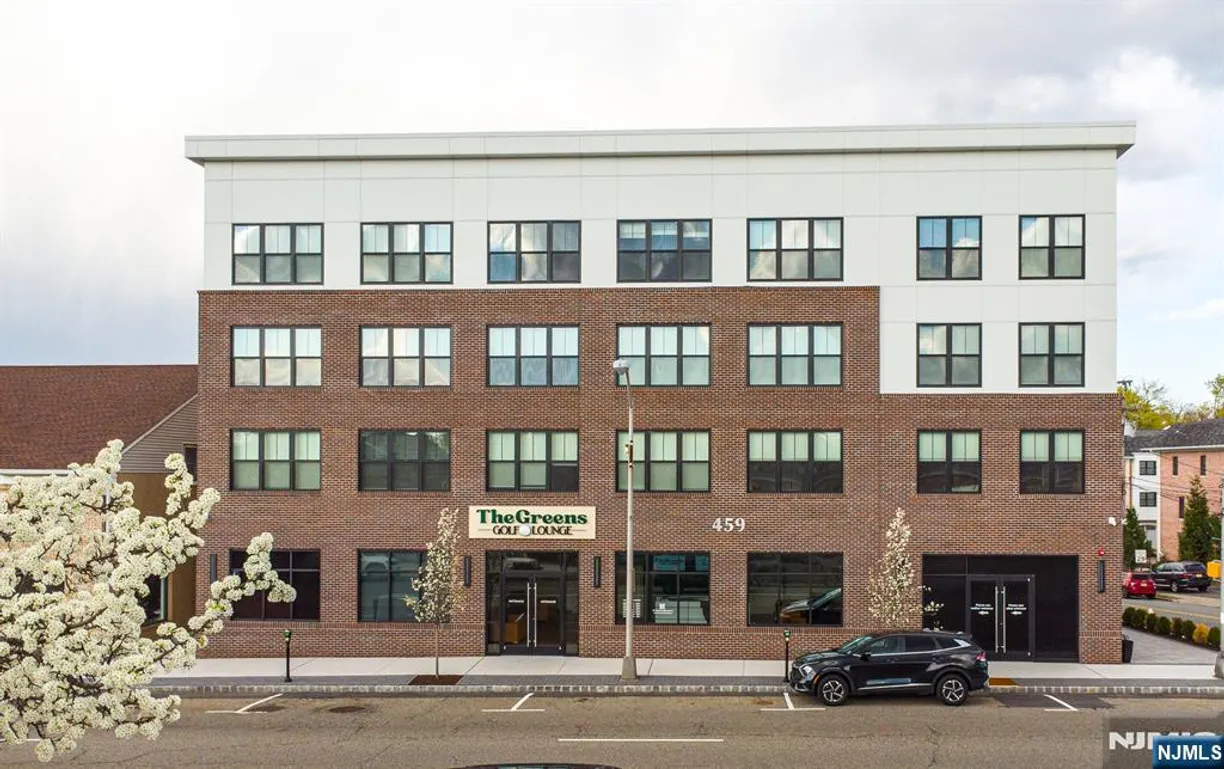 Jersey City/Hoboken Real Estate | View 459 Bloomfield, 405 | 1 Bed, 1 Bath