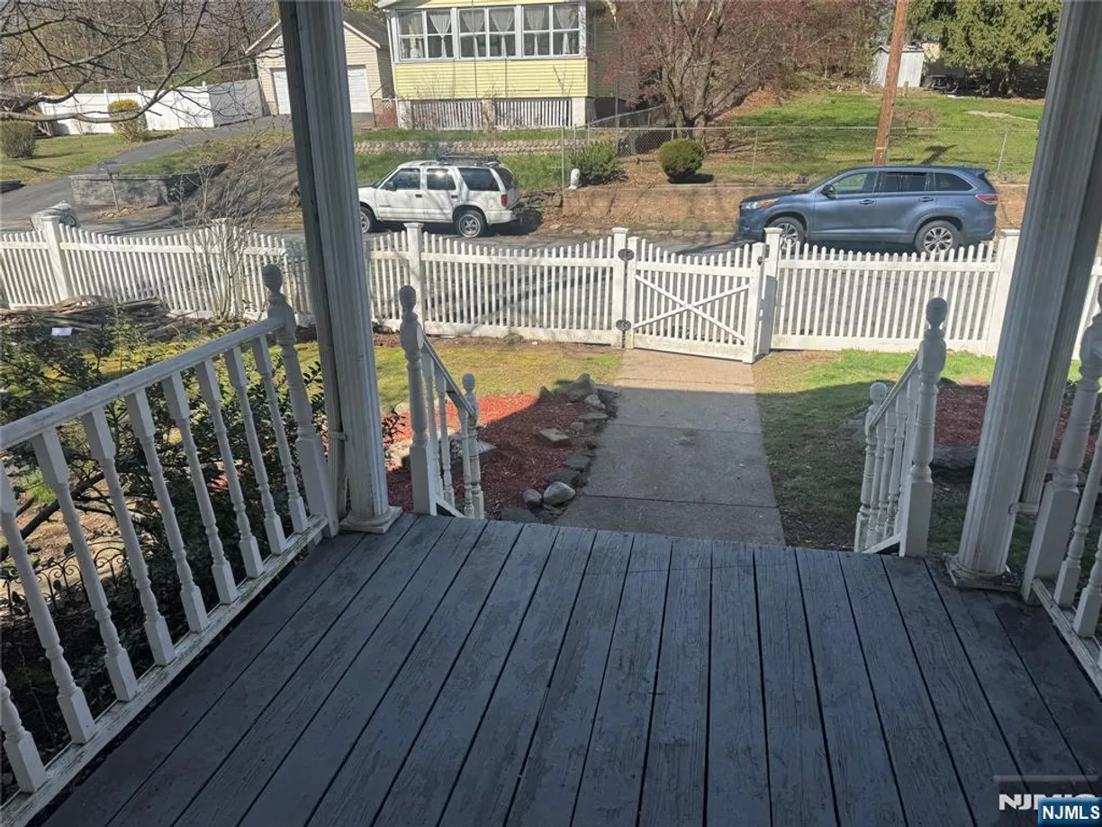 Jersey City/Hoboken Real Estate | View 35 Minns | Listing