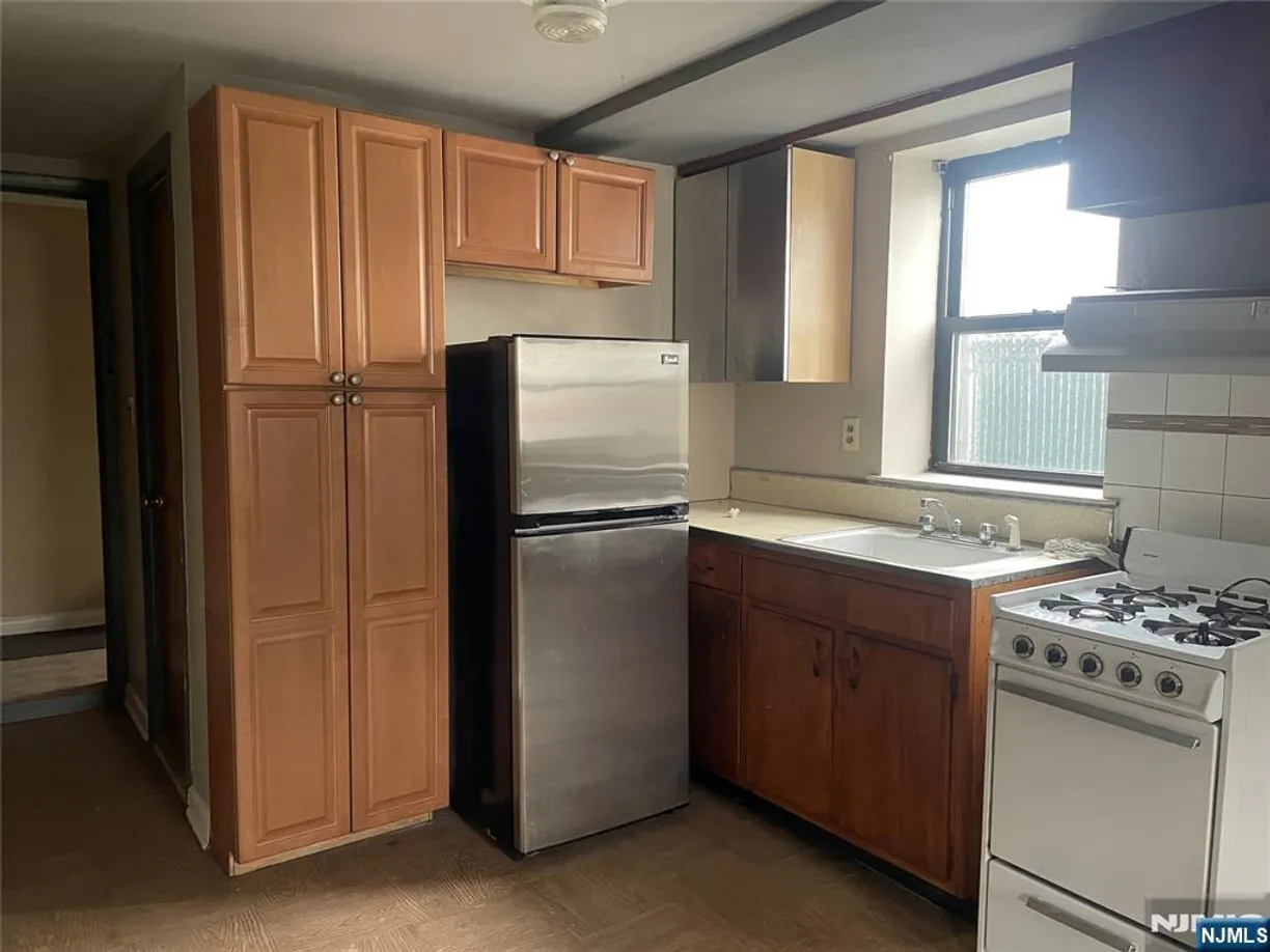 Bergen County Real Estate | View 232-230 Anderson, 1A | 1 Bed, 1 Bath