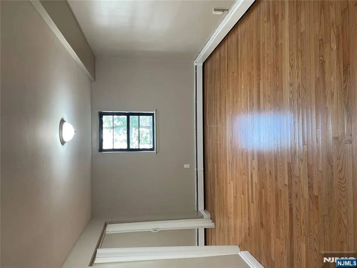 Bergen County Real Estate | View 230 Anderson, 1B | 1 Bed, 1 Bath