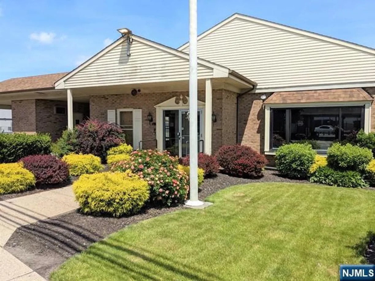 Bergen County Real Estate | View 93 Main | Listing