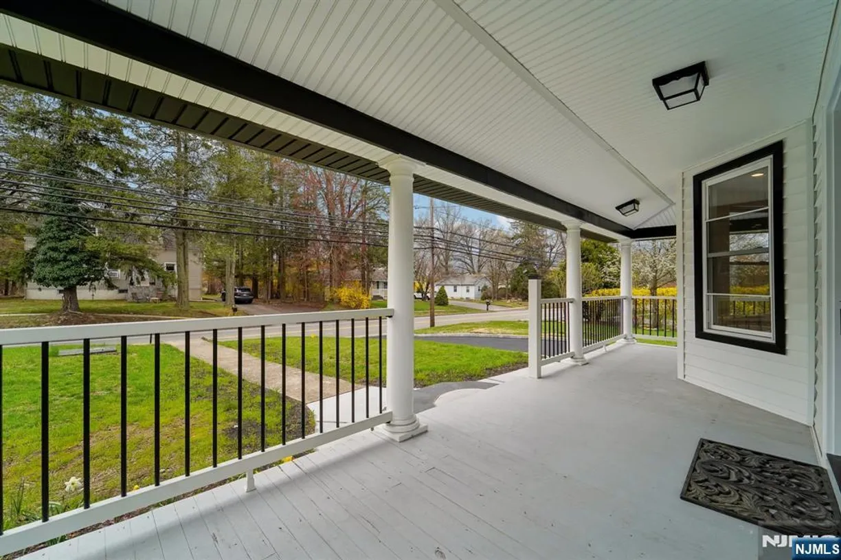 Jersey City/Hoboken Real Estate | View 295 Ratzer | Listing