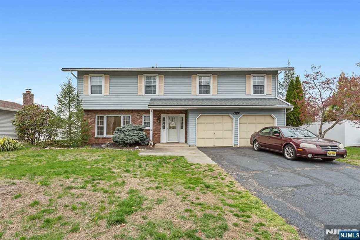 Jersey City/Hoboken Real Estate | View 22 Chicopee | 3 Beds, 2 Baths