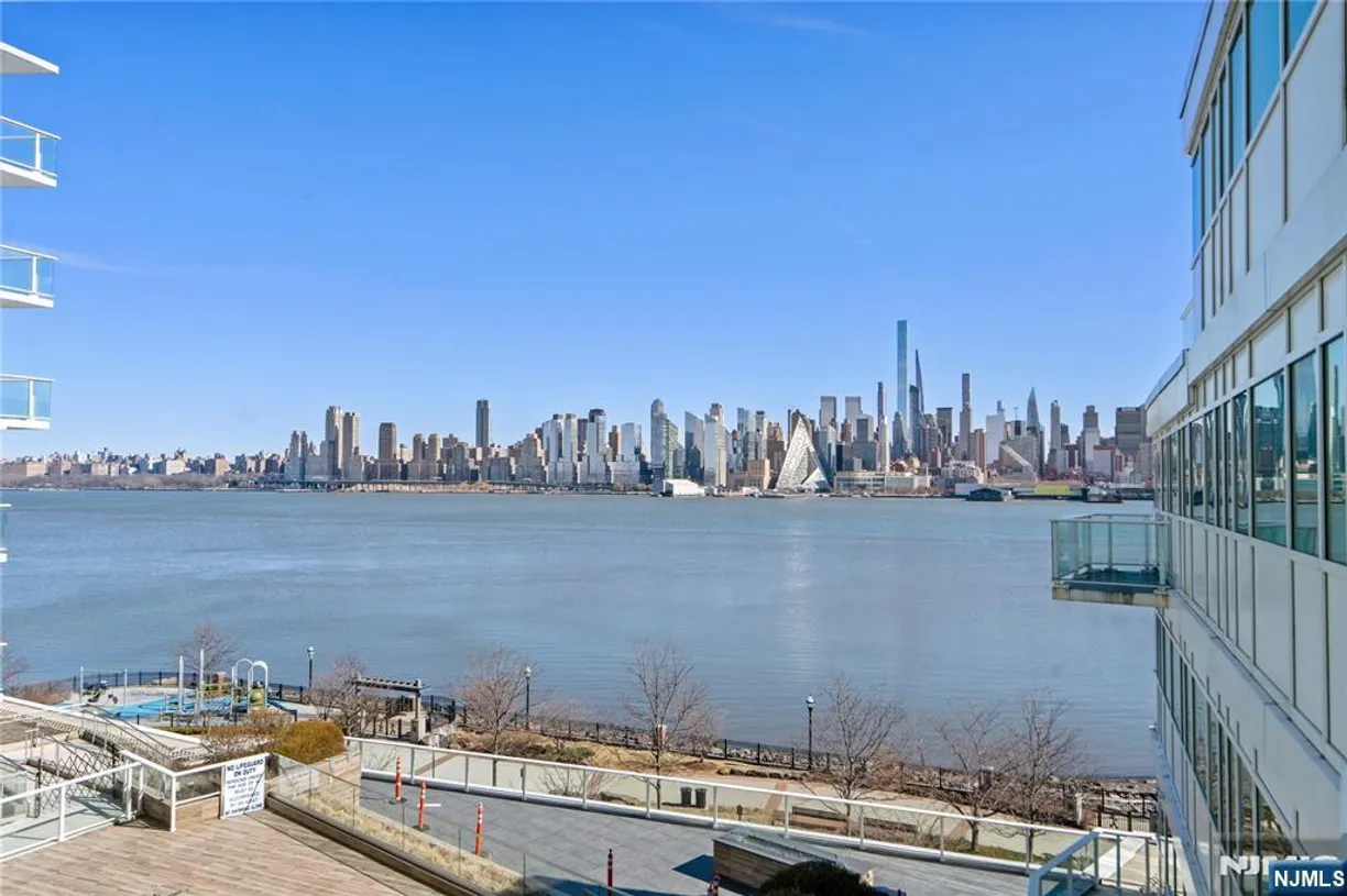 Jersey City/Hoboken Real Estate | View 800 Ave At Port Imperial, 517 | 3 Beds, 2 Baths