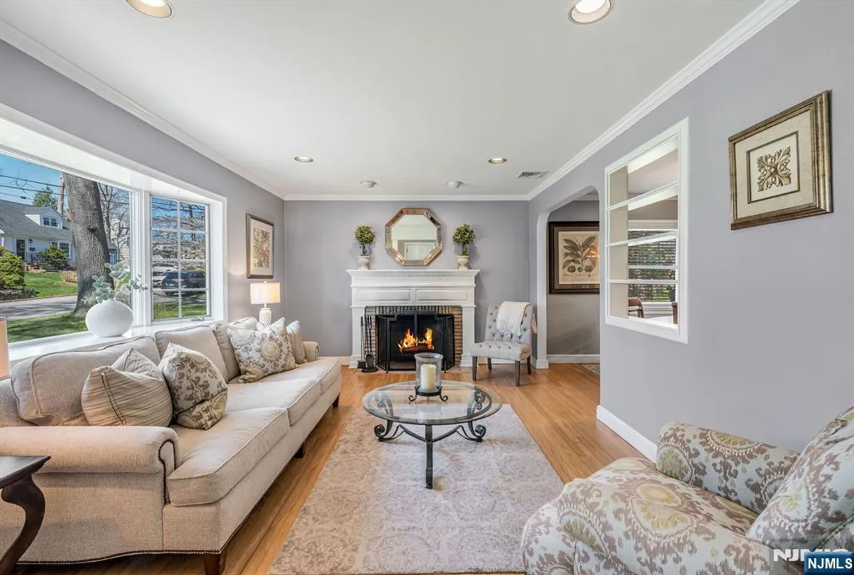 Bergen County Real Estate | View 33 Addison | Listing