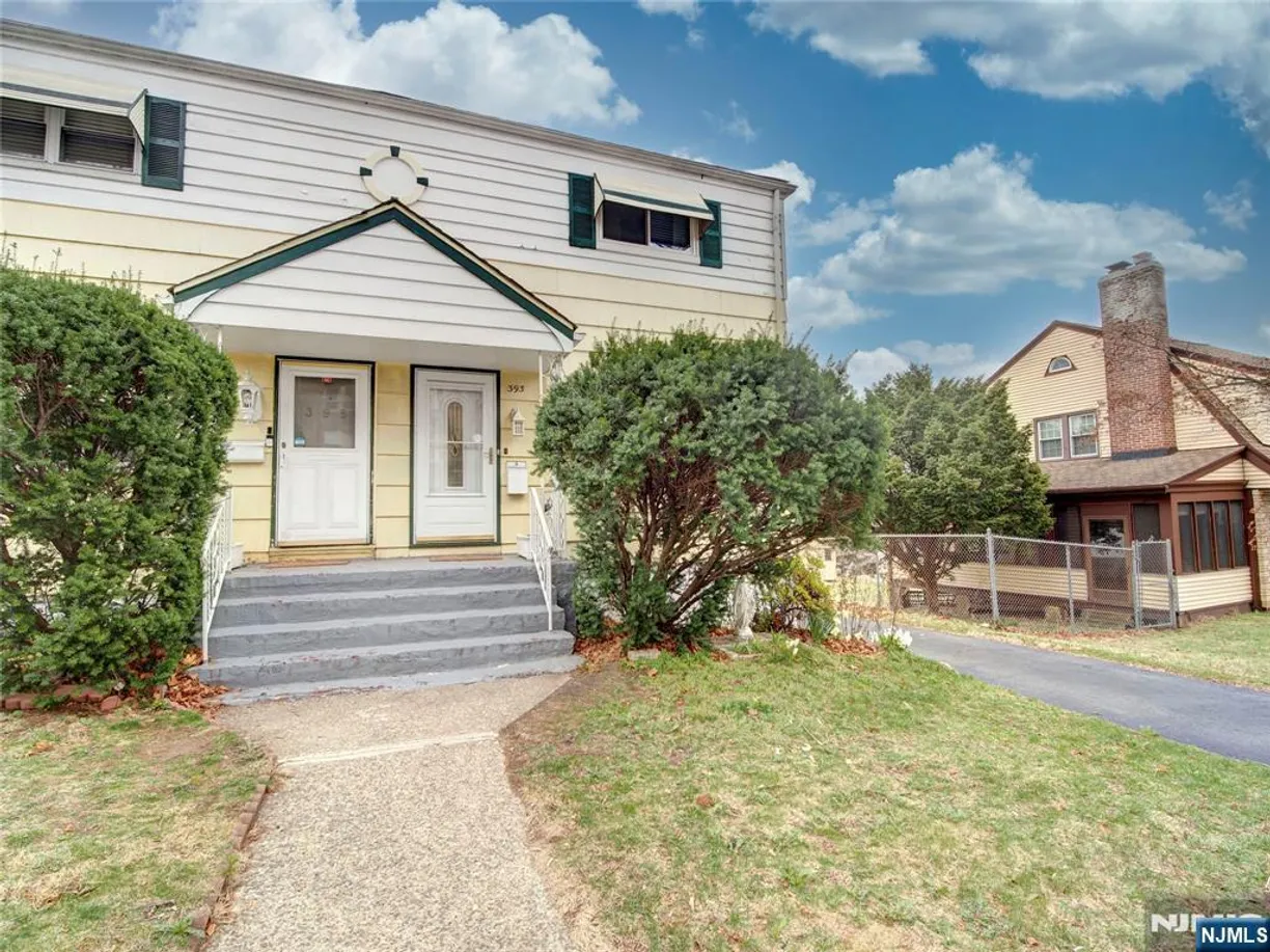 Jersey City/Hoboken Real Estate | View 393 White | Listing