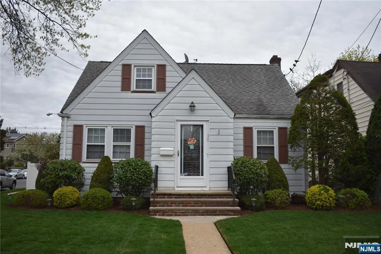Bergen County Real Estate | View 30 Devon | Listing