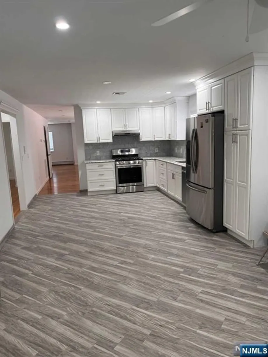 Bergen County Real Estate | View 419 2nd, 1 | Listing