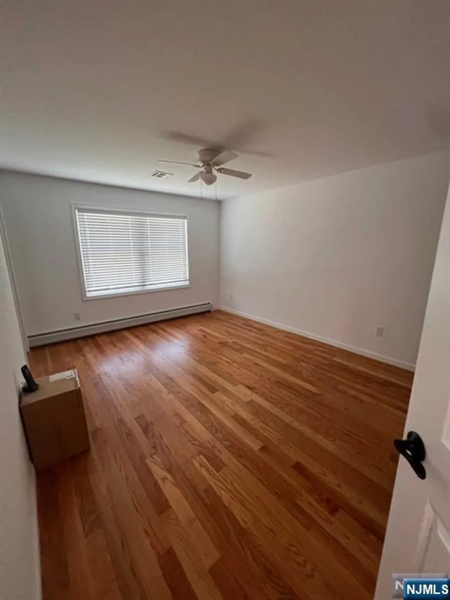 Bergen County Real Estate | View 419 2nd, 1 | Listing