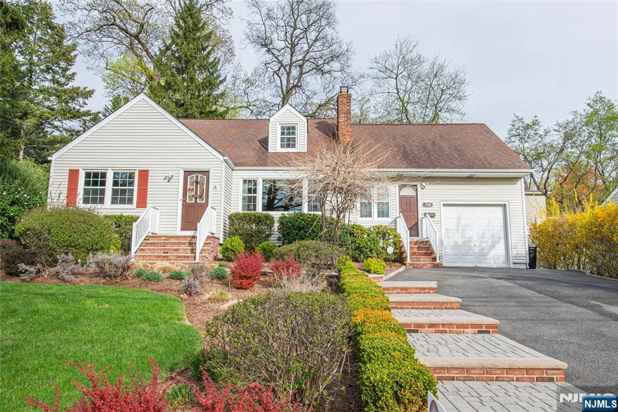 Jersey City/Hoboken Real Estate | View 154 Park | 4 Beds, 3 Baths