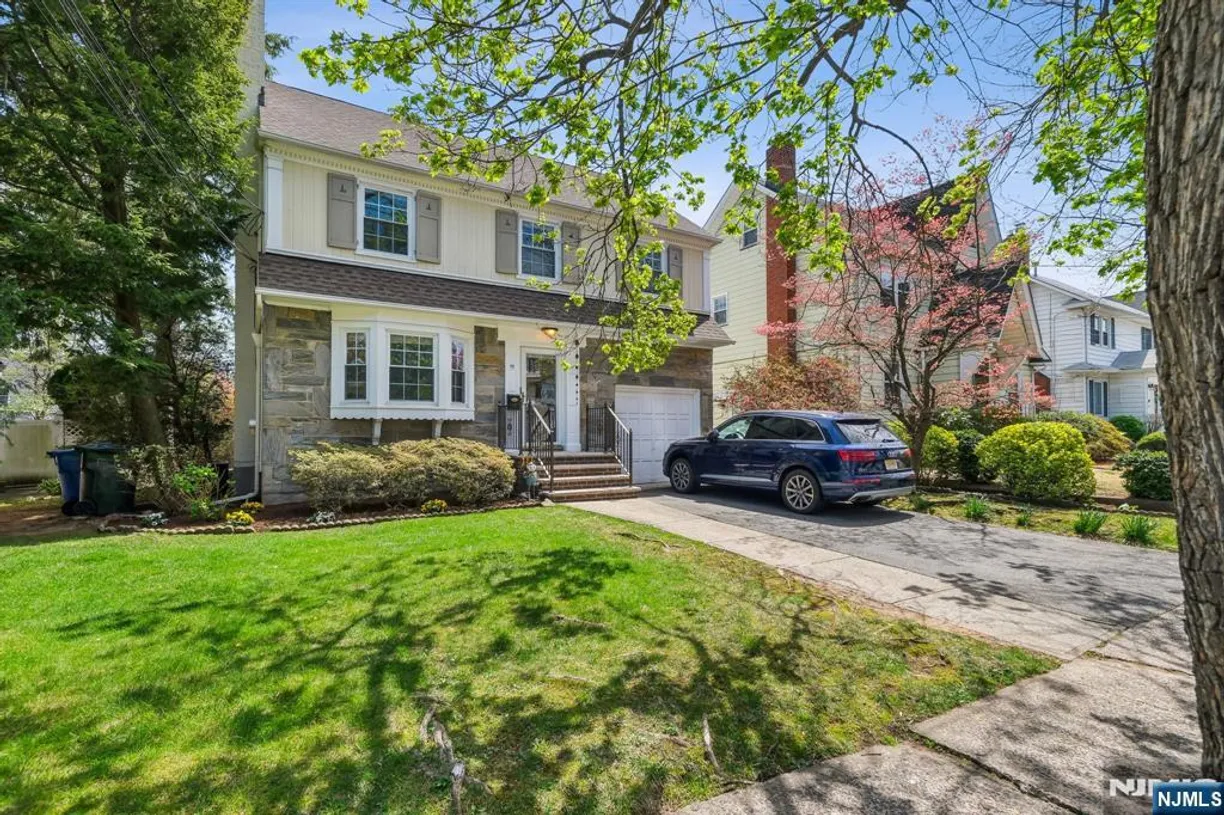 Bergen County Real Estate | View 111 Irving | 3 Beds, 2 Baths