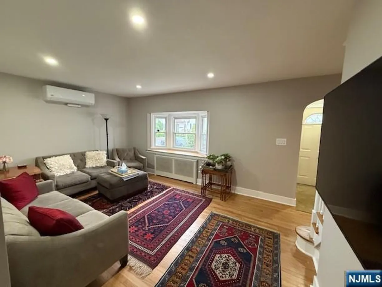 Bergen County Real Estate | View 20 Susquehanna | Listing