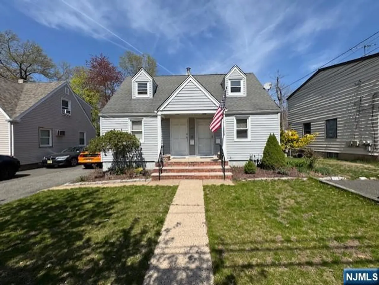 Bergen County Real Estate | View 240 David Hooper, 2nd Floor | 1 Bed, 1 Bath