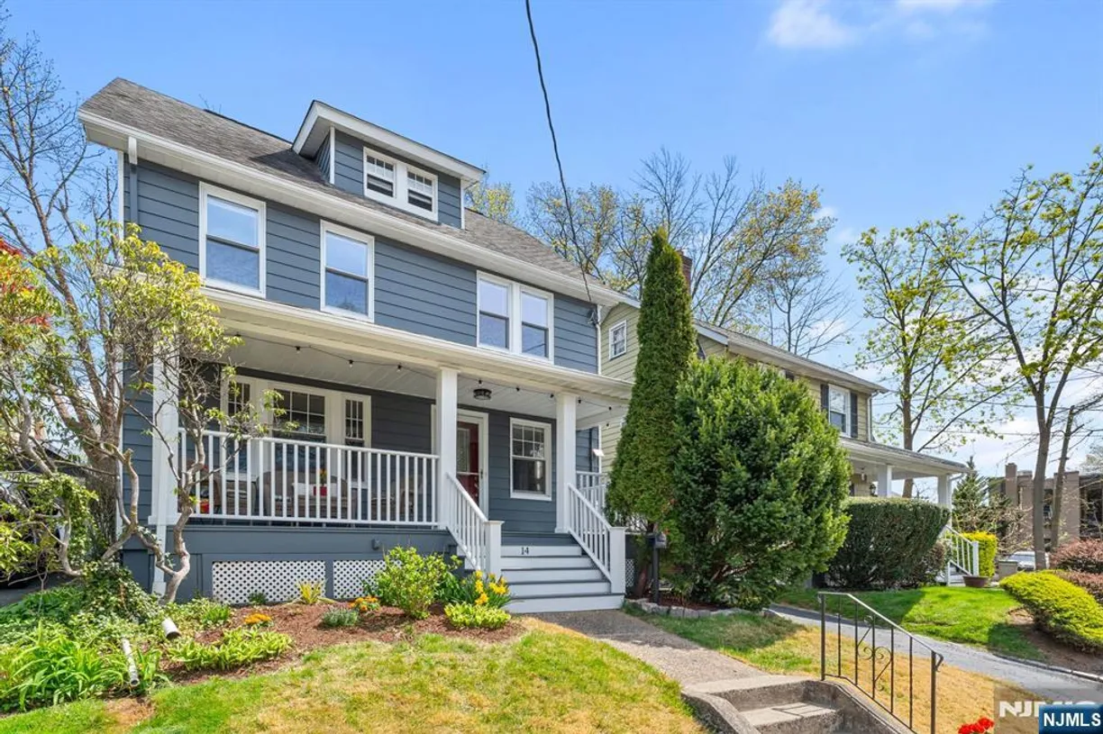 Jersey City/Hoboken Real Estate | View 14 Manley | Listing