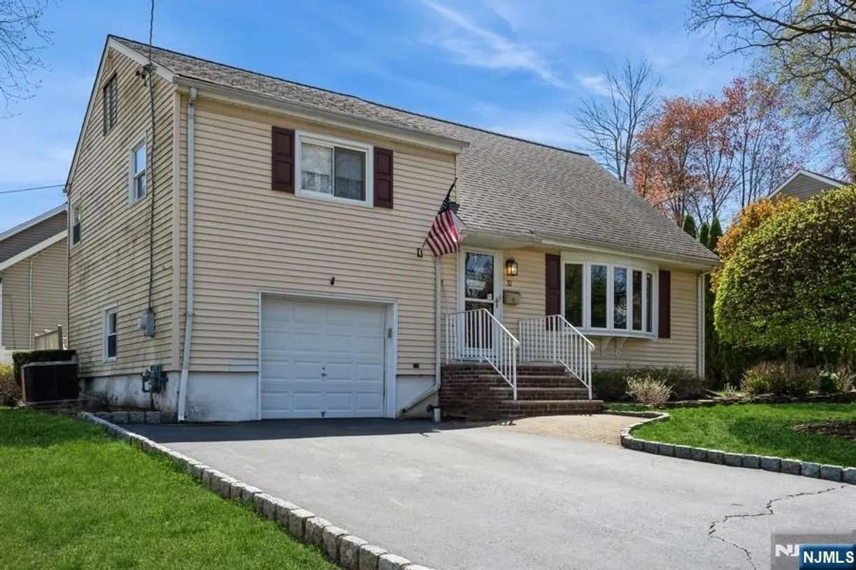 Bergen County Real Estate | View 32 Pershing | 3 Beds, 1 Bath