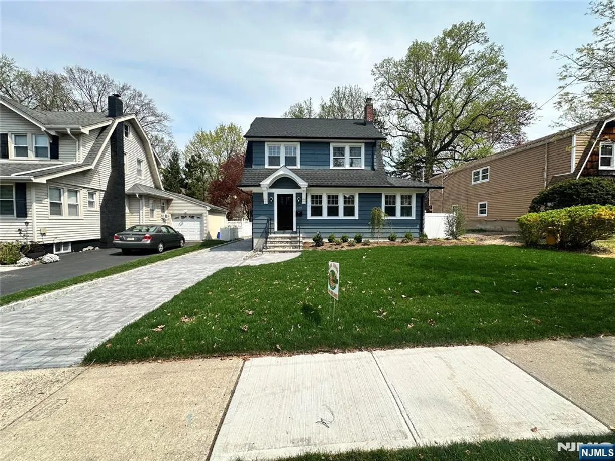 Bergen County Real Estate | View 153 West Forest | 4 Beds, 2 Baths