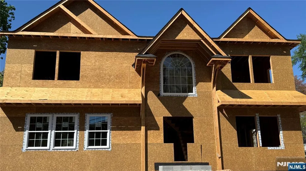 Bergen County Real Estate | View 761 6th | 5 Beds, 5 Baths