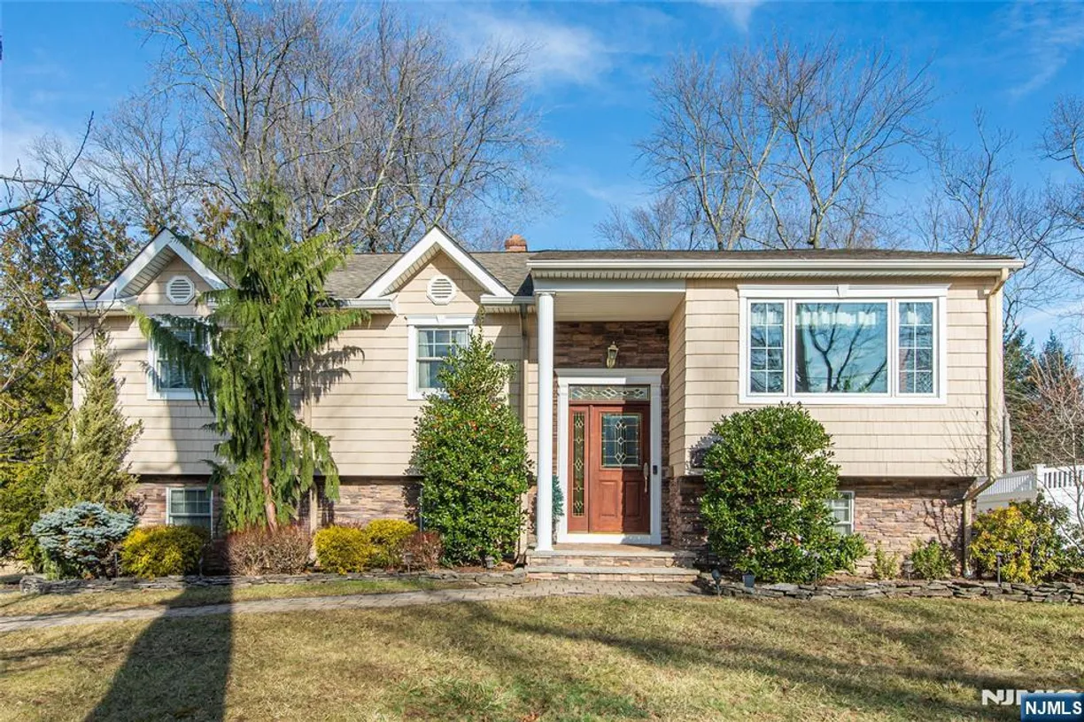 3 Springdale, West Caldwell, NJ 07006 Property for sale