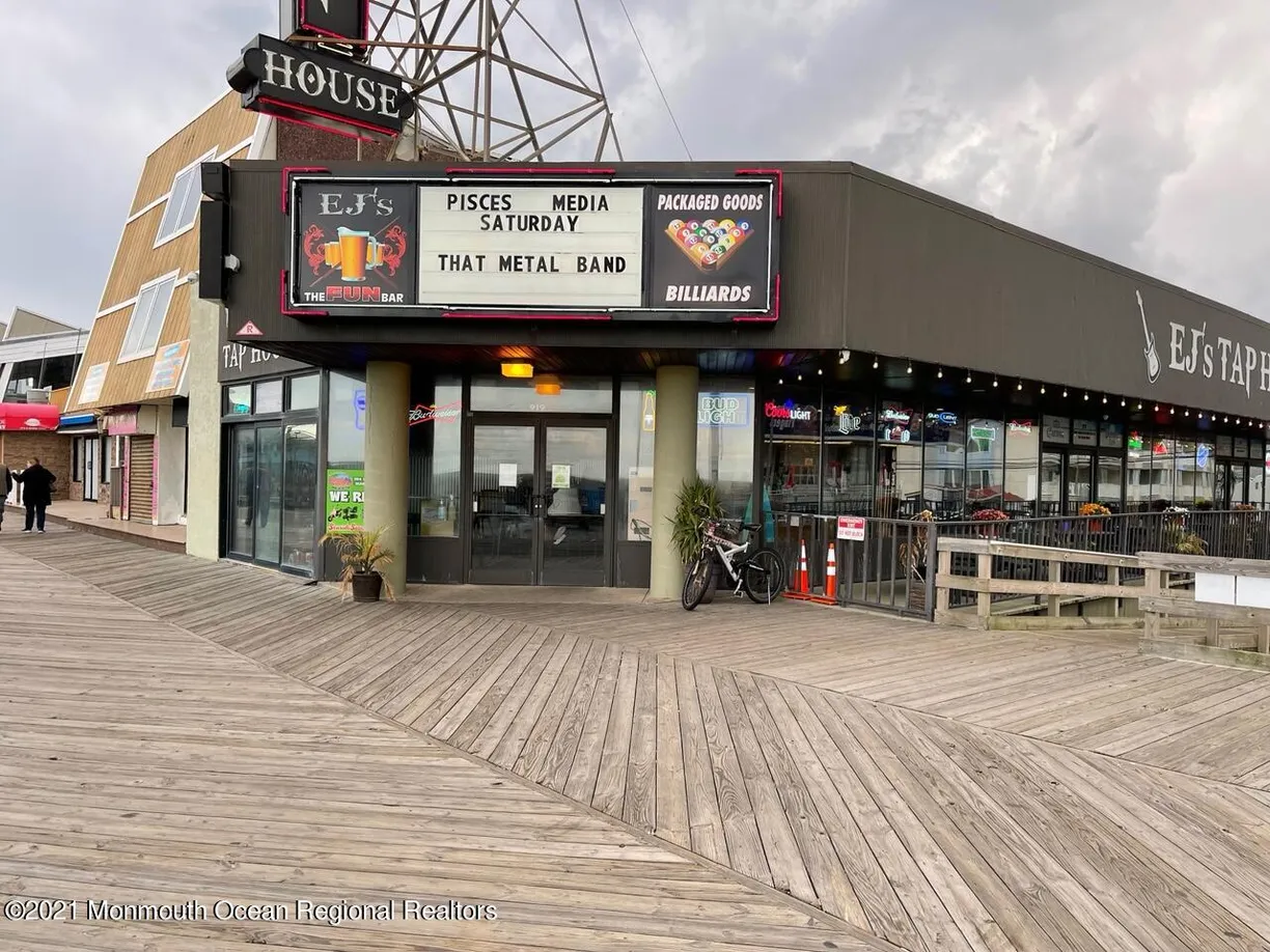 Rockland/Orange/NJ Real Estate | View 919 Ocean Terrace | Listing