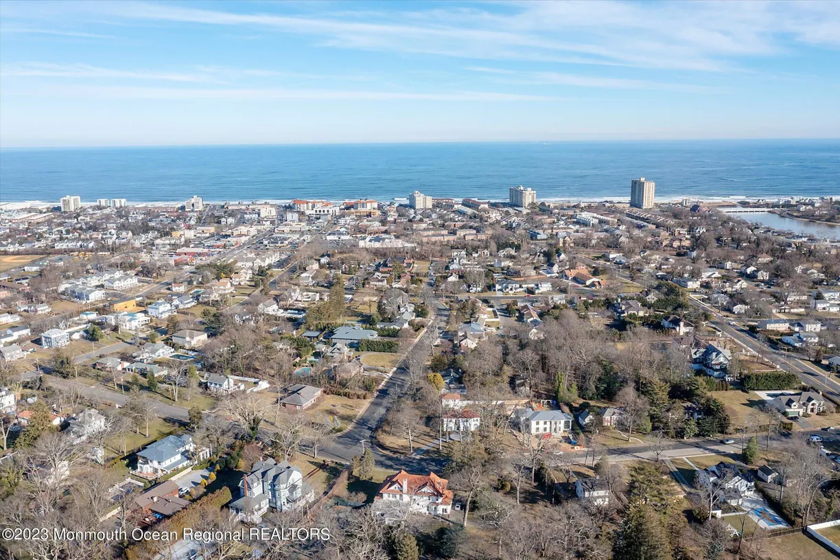 Rockland/Orange/NJ Real Estate | View 650 Woodgate Avenue