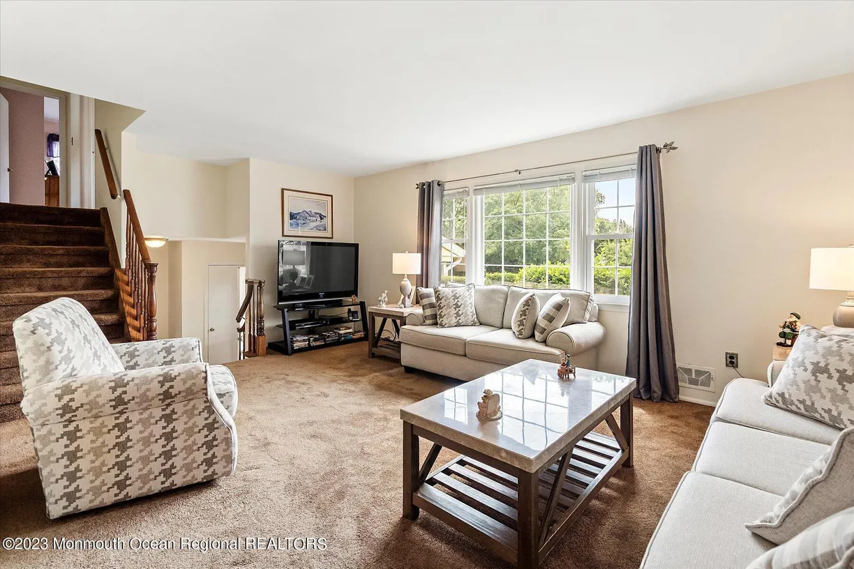 Rockland/Orange/NJ Real Estate | View 49 Fanwood Drive | Listing | View 6