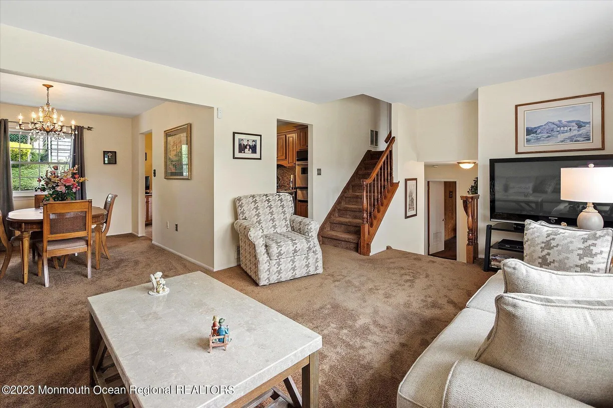 Rockland/Orange/NJ Real Estate | View 49 Fanwood Drive | Listing | View 5