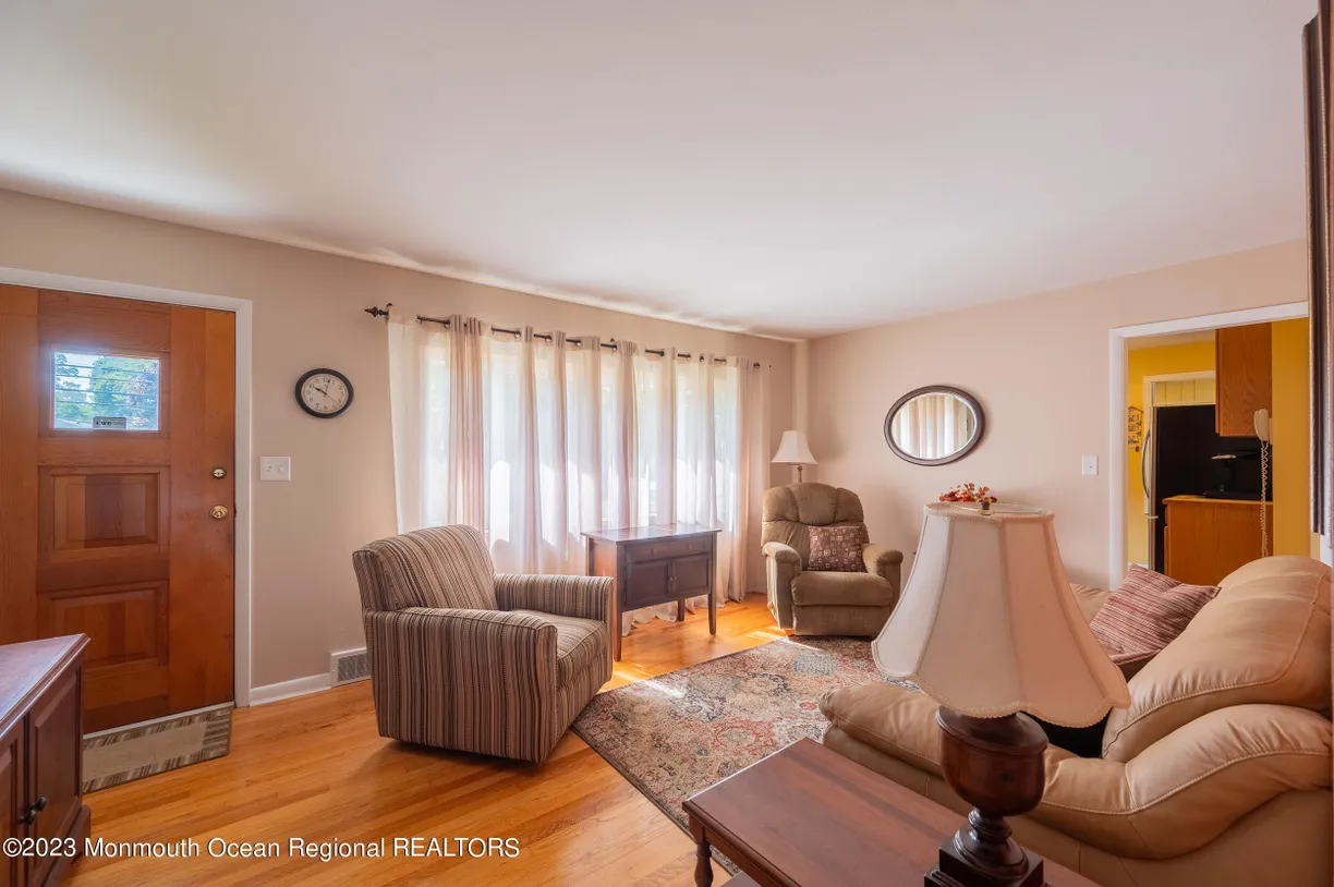 Rockland/Orange/NJ Real Estate | View 49 East End Avenue | Listing | View 6