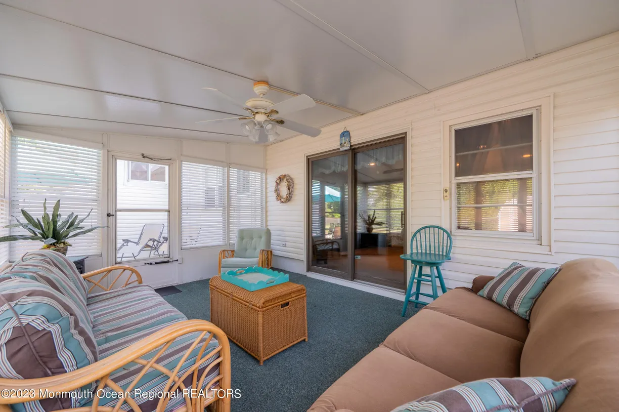 Rockland/Orange/NJ Real Estate | View 49 East End Avenue | Listing | View 25