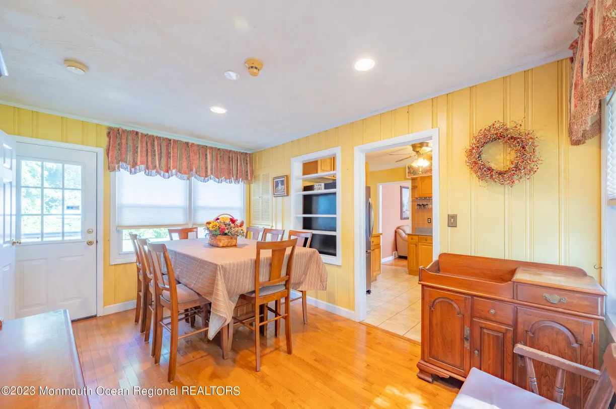 Rockland/Orange/NJ Real Estate | View 49 East End Avenue | Listing | View 15