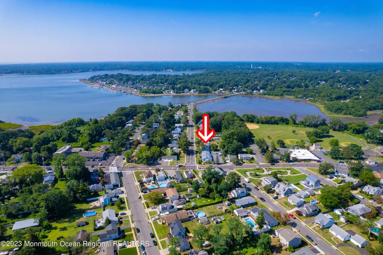 Rockland/Orange/NJ Real Estate | View 49 East End Avenue | Listing | View 46
