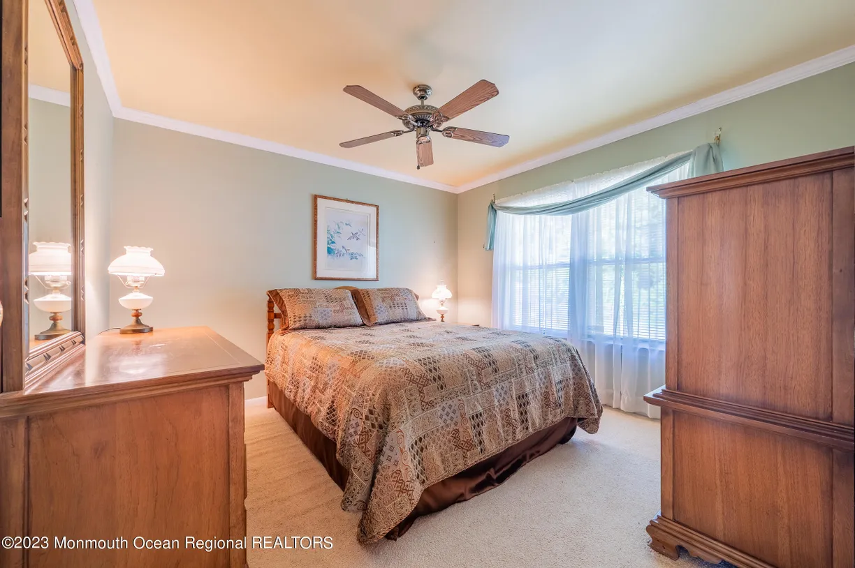 Rockland/Orange/NJ Real Estate | View 49 East End Avenue | Listing | View 28