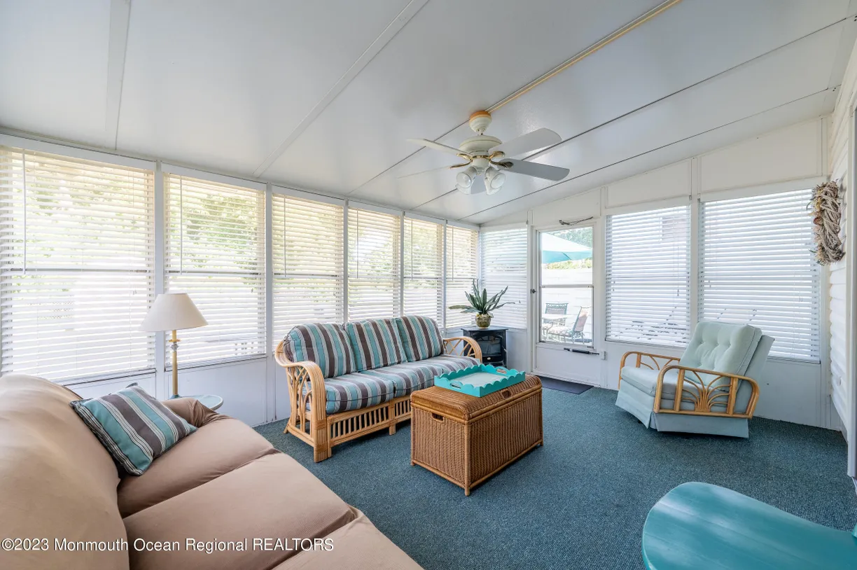 Rockland/Orange/NJ Real Estate | View 49 East End Avenue | Listing | View 27