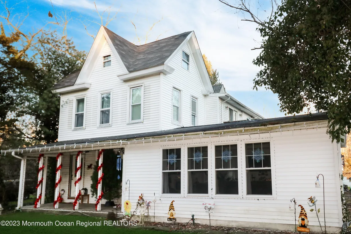 Rockland/Orange/NJ Real Estate | View 3 Amasa Landing Road | 4 Beds, 2 Baths