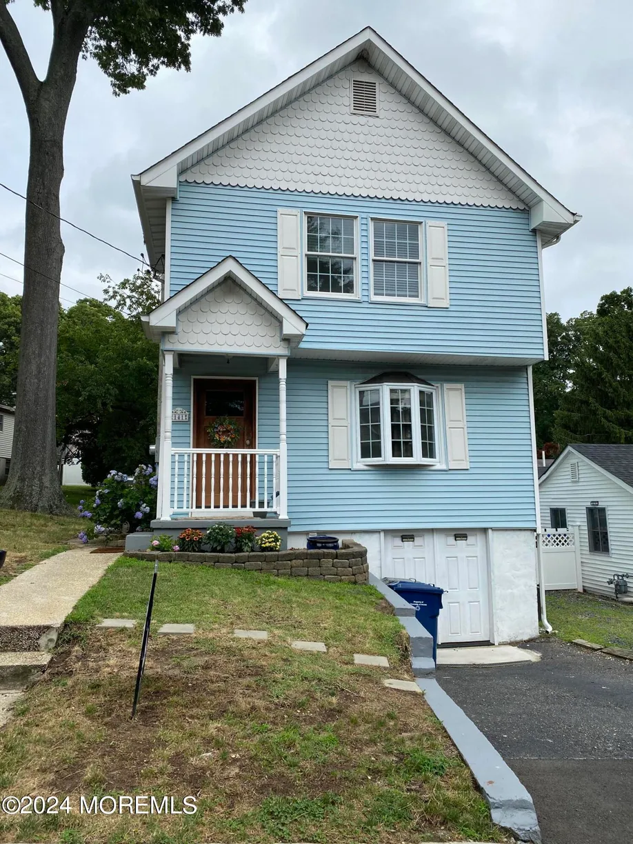 Rockland/Orange/NJ Real Estate | View 141 Chatham Avenue | Listing