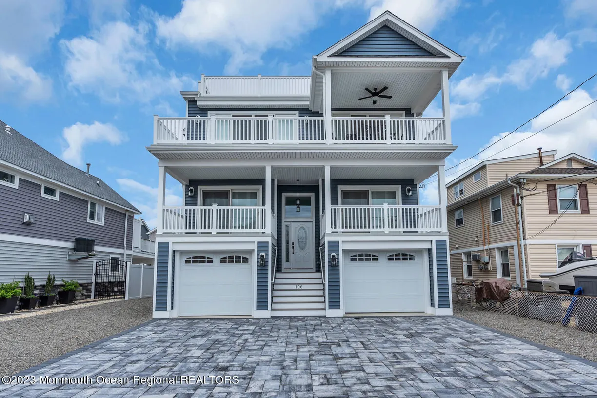Rockland/Orange/NJ Real Estate | View 106 8th Avenue | 4 Beds, 3 Baths