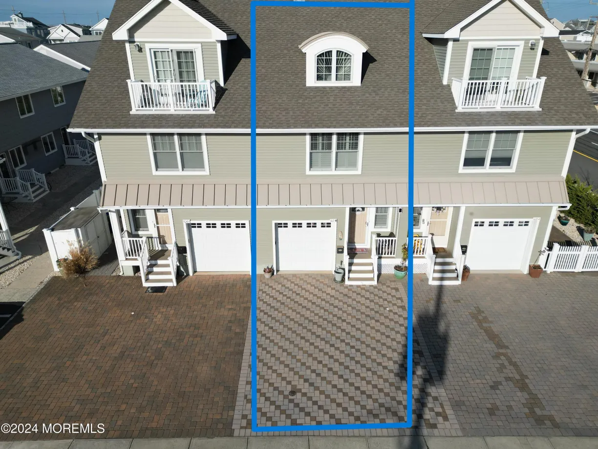 Rockland/Orange/NJ Real Estate | View 102 3rd Avenue, B 2025 WKLY SUMMER RENTAL | Listing