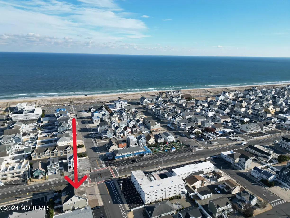 Rockland/Orange/NJ Real Estate | View 102 3rd Avenue, B 2025 WKLY SUMMER RENTAL | Listing