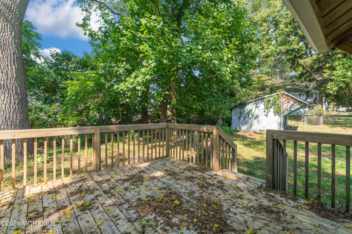 Rockland/Orange/NJ Real Estate | View 185 Monmouth Road | 3 Beds, 2 Baths