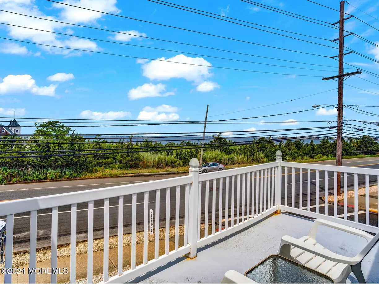 Rockland/Orange/NJ Real Estate | View  | Listing