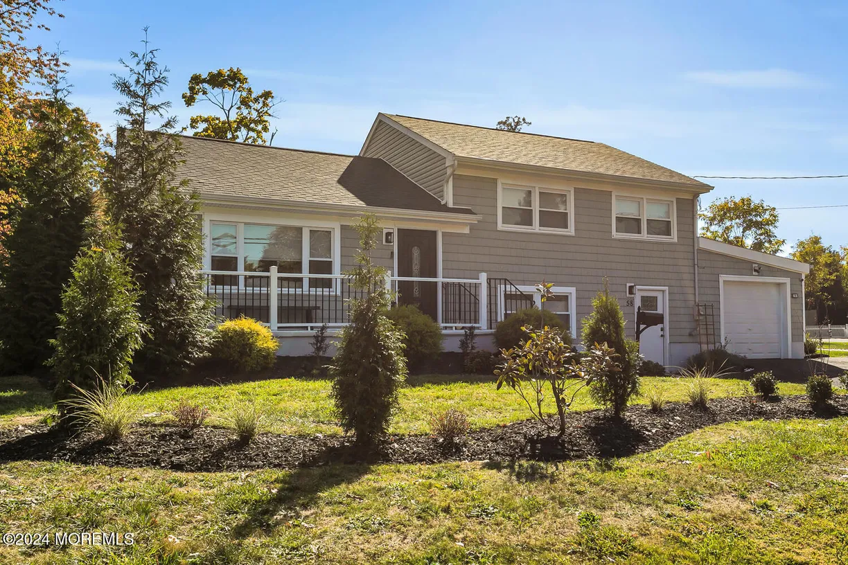 Rockland/Orange/NJ Real Estate | View 58 Wyckoff Road | 3 Beds, 2 Baths
